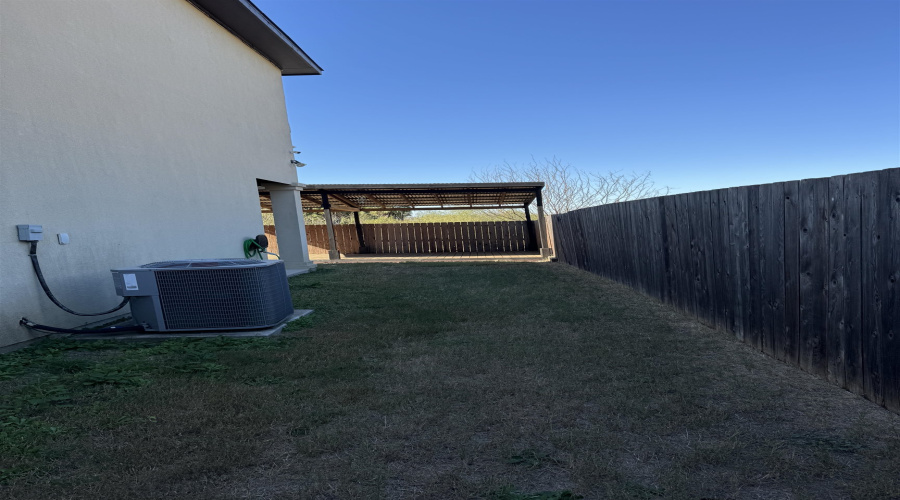 5016 Lost Hills Trail, Laredo, Texas 78041, 3 Bedrooms Bedrooms, 5 Rooms Rooms,2 BathroomsBathrooms,Residential,For Rent,5016 Lost Hills Trail,20264734