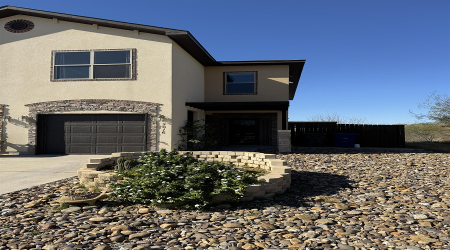 5016 Lost Hills Trail, Laredo, Texas 78041, 3 Bedrooms Bedrooms, 5 Rooms Rooms,2 BathroomsBathrooms,Residential,For Rent,5016 Lost Hills Trail,20264734