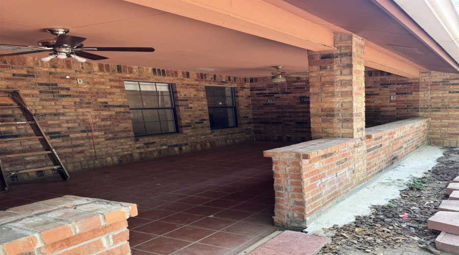 8835 Liberty Lp, Laedo, Texas 78045, 4 Bedrooms Bedrooms, 5 Rooms Rooms,2 BathroomsBathrooms,Residential,For Rent,8835 Liberty Lp,20264735