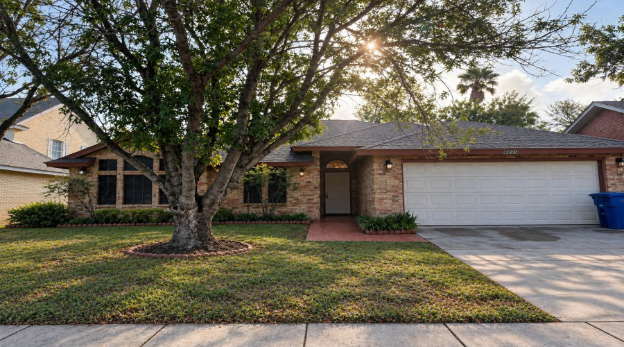 8835 Liberty Lp, Laedo, Texas 78045, 4 Bedrooms Bedrooms, 5 Rooms Rooms,2 BathroomsBathrooms,Residential,For Rent,8835 Liberty Lp,20264735