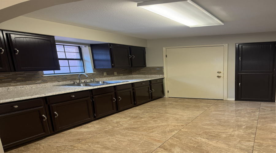 8835 Liberty Lp, Laedo, Texas 78045, 4 Bedrooms Bedrooms, 5 Rooms Rooms,2 BathroomsBathrooms,Residential,For Rent,8835 Liberty Lp,20264735
