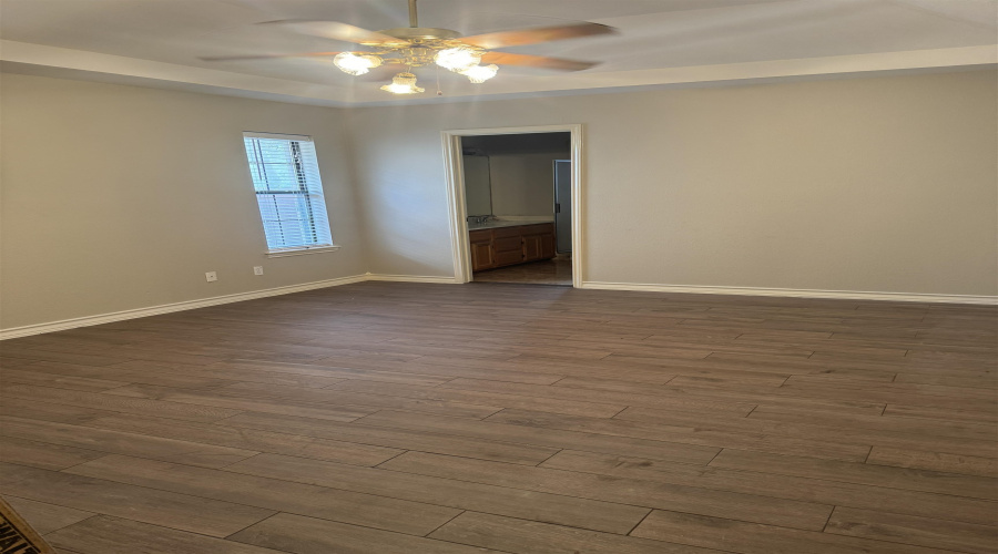 8835 Liberty Lp, Laedo, Texas 78045, 4 Bedrooms Bedrooms, 5 Rooms Rooms,2 BathroomsBathrooms,Residential,For Rent,8835 Liberty Lp,20264735