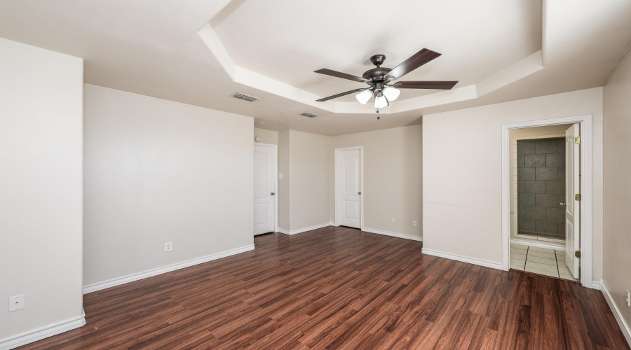 1000 Ranchway Dr, Laredo, Texas 78045, 3 Bedrooms Bedrooms, 6 Rooms Rooms,3 BathroomsBathrooms,Residential,For Sale,1000 Ranchway Dr,20264741