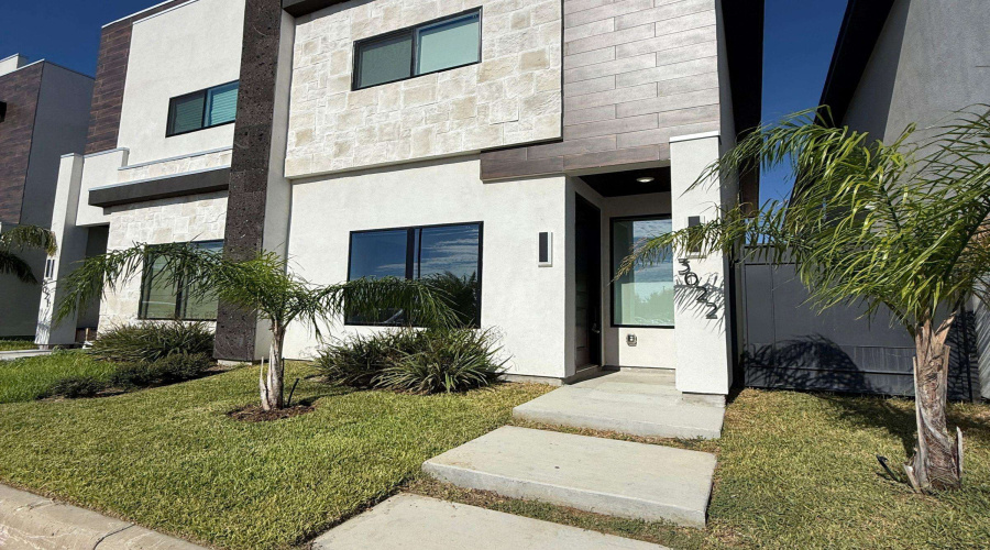 8218 Casa Verde Rd, LAREDO, Texas 78041, 3 Bedrooms Bedrooms, 4 Rooms Rooms,2 BathroomsBathrooms,Residential,For Rent,8218 Casa Verde Rd,20264742