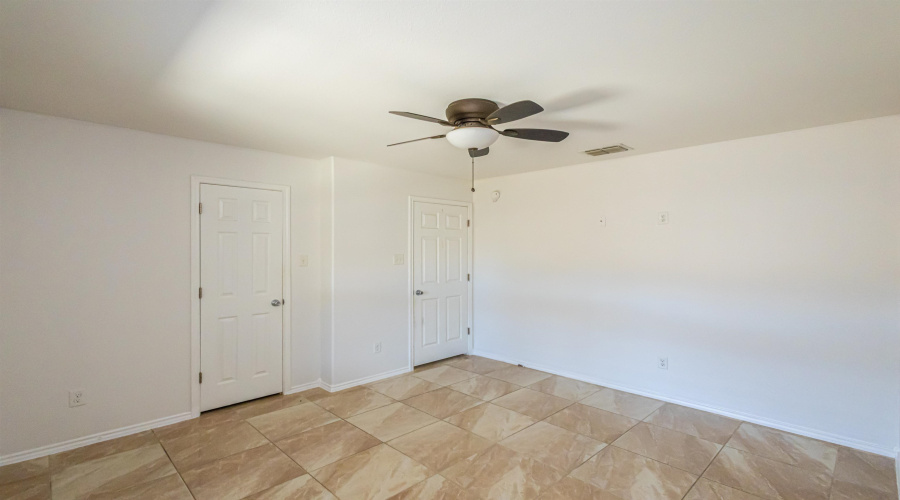 4307 Melissa Dr, Laredo, Texas 78046, 4 Bedrooms Bedrooms, 6 Rooms Rooms,2 BathroomsBathrooms,Residential,For Sale,4307 Melissa Dr,20264744