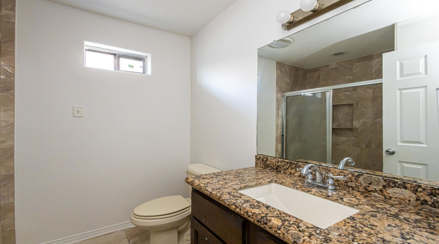 4307 Melissa Dr, Laredo, Texas 78046, 4 Bedrooms Bedrooms, 6 Rooms Rooms,2 BathroomsBathrooms,Residential,For Sale,4307 Melissa Dr,20264744