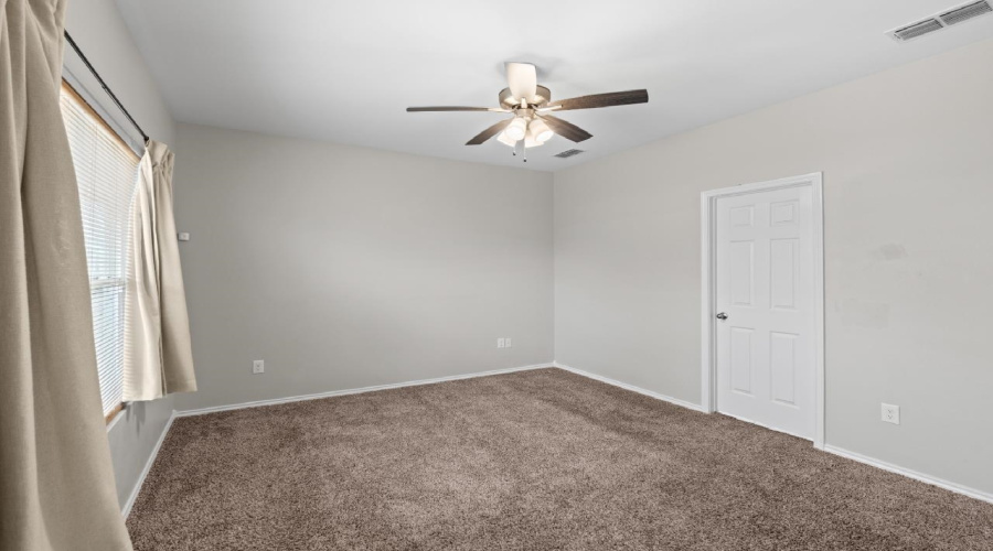 1606 Decano Ln., laredo, Texas 78046, 3 Bedrooms Bedrooms, 5 Rooms Rooms,2 BathroomsBathrooms,Residential,For Rent,1606 Decano Ln.,20264747