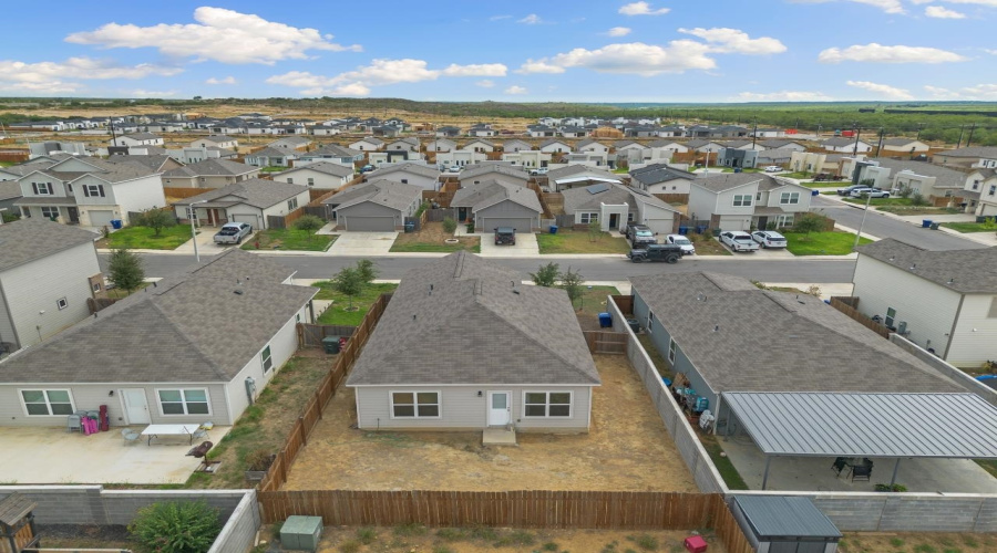1606 Decano Ln., laredo, Texas 78046, 3 Bedrooms Bedrooms, 5 Rooms Rooms,2 BathroomsBathrooms,Residential,For Rent,1606 Decano Ln.,20264747