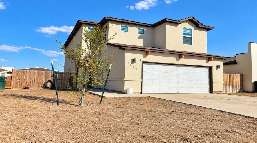 5821 Colegio Ln., LAREDO, Texas 78046, 3 Bedrooms Bedrooms, 6 Rooms Rooms,2 BathroomsBathrooms,Residential,For Sale,5821 Colegio Ln.,20264748