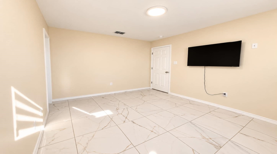 5821 Colegio Ln., LAREDO, Texas 78046, 3 Bedrooms Bedrooms, 6 Rooms Rooms,2 BathroomsBathrooms,Residential,For Rent,5821 Colegio Ln.,20264749