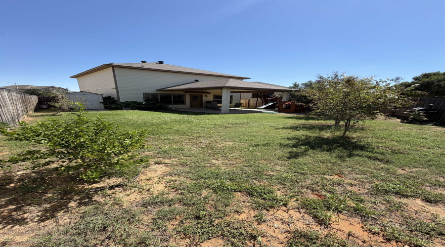 1633 Port Victoria Dr., Laredo, Texas 78045, 3 Bedrooms Bedrooms, 6 Rooms Rooms,2 BathroomsBathrooms,Residential,For Sale,1633 Port Victoria Dr.,20264750