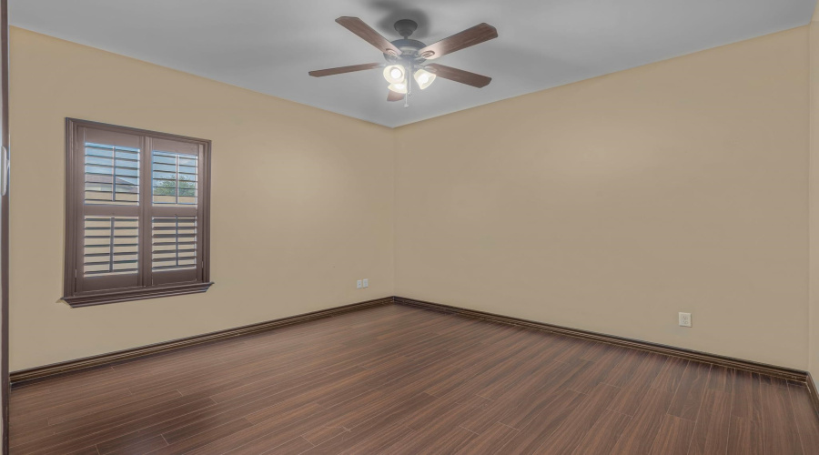 202 Butia Dr, laredo, Texas 78045, 3 Bedrooms Bedrooms, 6 Rooms Rooms,2 BathroomsBathrooms,Residential,For Sale,202 Butia Dr,20264751