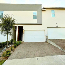 9914 Kaspar, Laredo, Texas 78045, 3 Bedrooms Bedrooms, 6 Rooms Rooms,2 BathroomsBathrooms,Residential,For Rent,9914 Kaspar,20264754