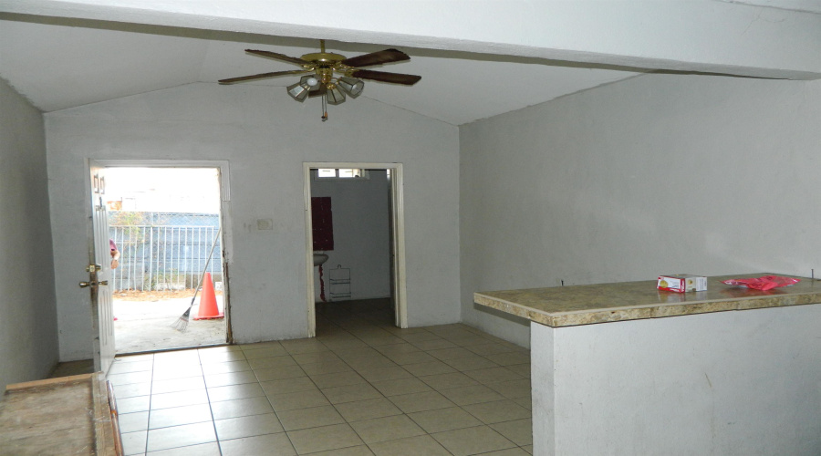 3115 S Jarvis Ave, Laredo, Texas 78046, ,Multi-family,For Sale,3115 S Jarvis Ave,20264762