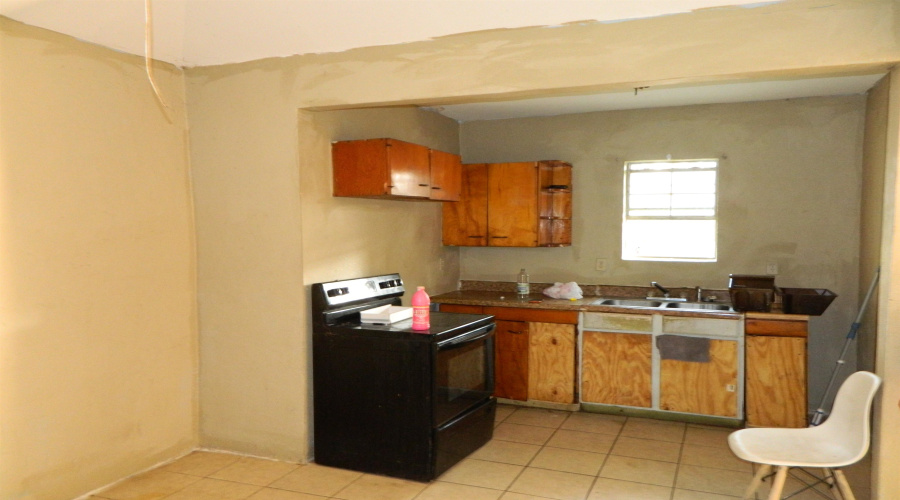3115 S Jarvis Ave, Laredo, Texas 78046, ,Multi-family,For Sale,3115 S Jarvis Ave,20264762
