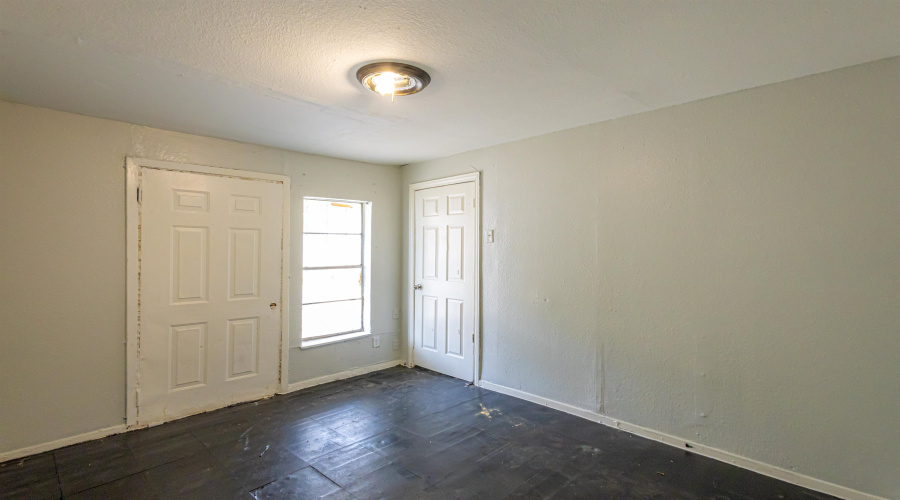 1501 Mercer St, LAREDO, Texas 78040, ,Multi-family,For Sale,1501 Mercer St,20264763