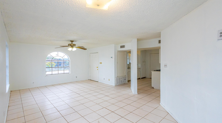 1501 Mercer St, LAREDO, Texas 78040, ,Multi-family,For Sale,1501 Mercer St,20264763
