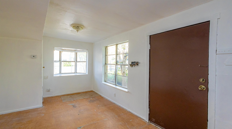 1501 Mercer St, LAREDO, Texas 78040, ,Multi-family,For Sale,1501 Mercer St,20264763