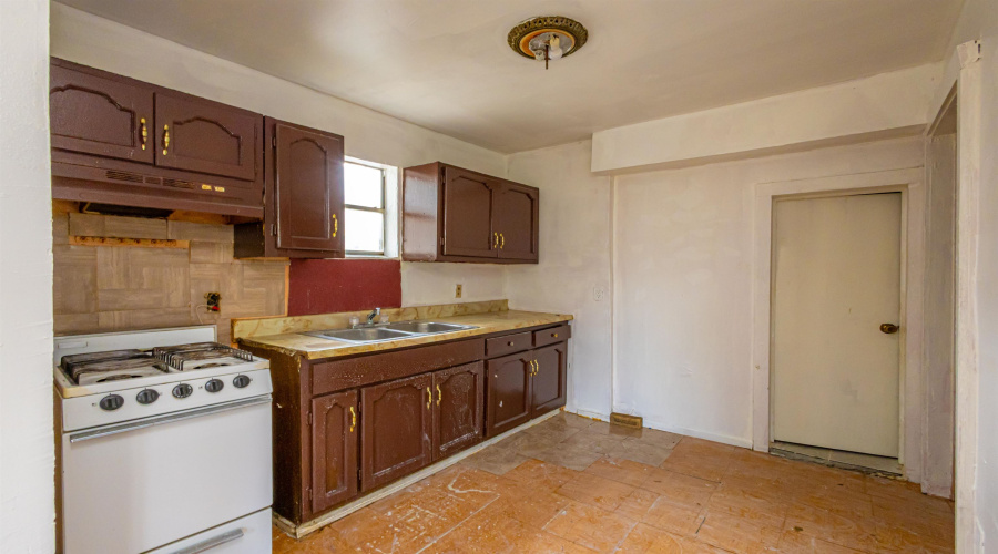 1501 Mercer St, LAREDO, Texas 78040, ,Multi-family,For Sale,1501 Mercer St,20264763
