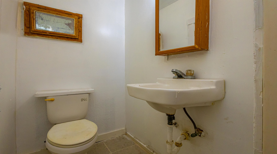 1501 Mercer St, LAREDO, Texas 78040, ,Multi-family,For Sale,1501 Mercer St,20264763