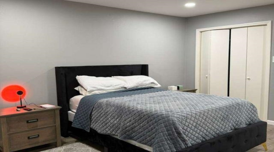 709 E Del Mar Blvd, Laredo, Texas 78041-2421, 3 Bedrooms Bedrooms, 7 Rooms Rooms,2 BathroomsBathrooms,Residential,For Sale,709 E Del Mar Blvd,20264759