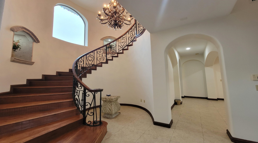 3301 Delfina Dr, Laredo, Texas 78045, 4 Bedrooms Bedrooms, 7 Rooms Rooms,3 BathroomsBathrooms,Residential,For Rent,3301 Delfina Dr,20264760