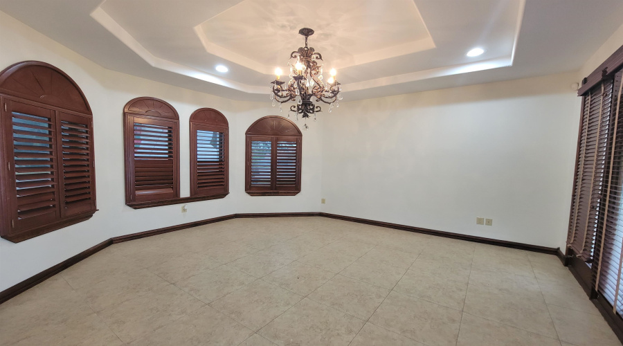 3301 Delfina Dr, Laredo, Texas 78045, 4 Bedrooms Bedrooms, 7 Rooms Rooms,3 BathroomsBathrooms,Residential,For Rent,3301 Delfina Dr,20264760