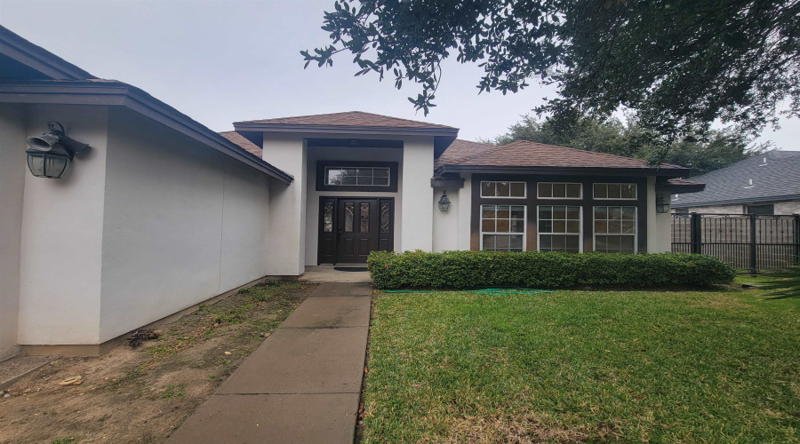 2012 Dona Luz Dr, Laredo, Texas 78045, 3 Bedrooms Bedrooms, 6 Rooms Rooms,2 BathroomsBathrooms,Residential,For Rent,2012 Dona Luz Dr,20264761