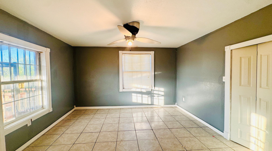 412 Venado Ct, LAREDO, Texas 78045, 4 Bedrooms Bedrooms, 8 Rooms Rooms,3 BathroomsBathrooms,Residential,For Sale,412 Venado Ct,20264764