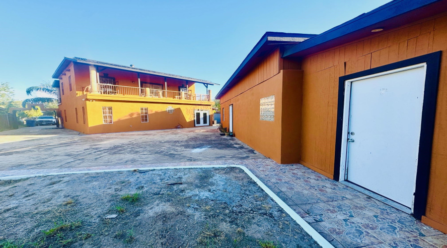 412 Venado Ct, LAREDO, Texas 78045, 4 Bedrooms Bedrooms, 8 Rooms Rooms,3 BathroomsBathrooms,Residential,For Sale,412 Venado Ct,20264764