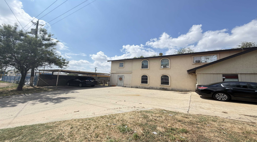 2619 Blaine St, LAREDO, Texas 78043, ,Multi-family,For Sale,2619 Blaine St,20264769