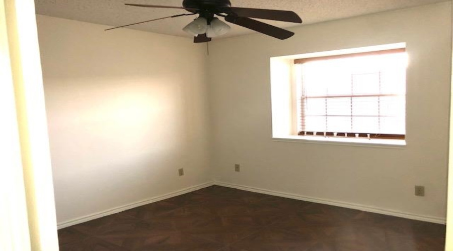 8710 McPherson Rd, Laredo, Texas 78045, 3 Bedrooms Bedrooms, 6 Rooms Rooms,3 BathroomsBathrooms,Residential,For Rent,8710 McPherson Rd,20264770