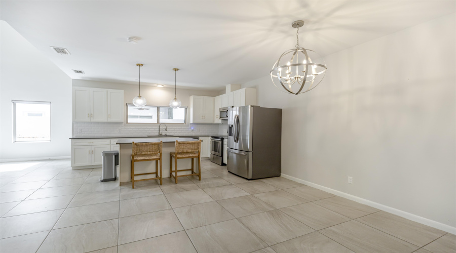 10902 International Blvd, Laredo, Texas 78045, 3 Bedrooms Bedrooms, 5 Rooms Rooms,2 BathroomsBathrooms,Residential,For Sale,10902 International Blvd,20264771