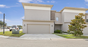 10902 International Blvd, Laredo, Texas 78045, 3 Bedrooms Bedrooms, 5 Rooms Rooms,2 BathroomsBathrooms,Residential,For Sale,10902 International Blvd,20264771