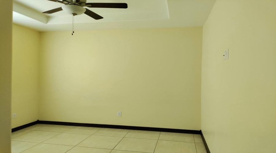 5105 Linaza Ln., Laredo, Texas 78046, 3 Bedrooms Bedrooms, 4 Rooms Rooms,2 BathroomsBathrooms,Residential,For Sale,5105 Linaza Ln.,20264772