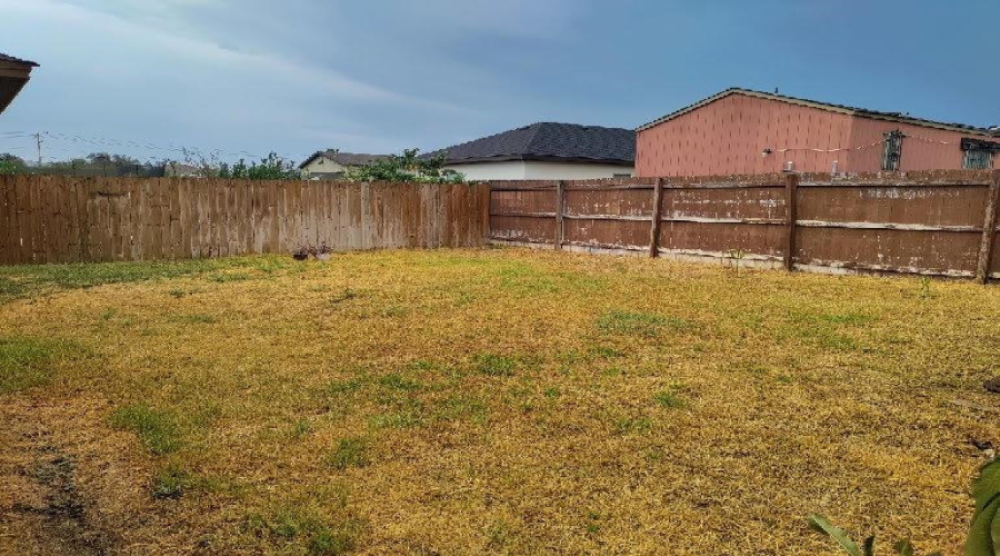 5105 Linaza Ln., Laredo, Texas 78046, 3 Bedrooms Bedrooms, 4 Rooms Rooms,2 BathroomsBathrooms,Residential,For Sale,5105 Linaza Ln.,20264772