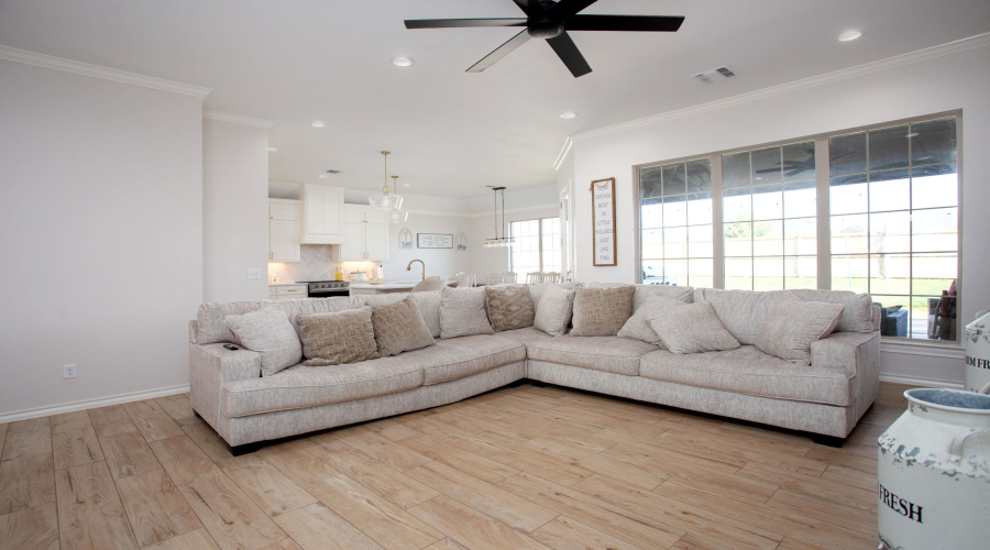 12 Willeford Ln., Canyon, Texas 79015, 4 Bedrooms Bedrooms, 6 Rooms Rooms,2 BathroomsBathrooms,Residential,For Sale,12 Willeford Ln.,20264773