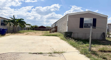 2609 Canelo Dr., Laredo, Texas 78046, 3 Bedrooms Bedrooms, 5 Rooms Rooms,2 BathroomsBathrooms,Residential,For Rent,2609 Canelo Dr.,20264774