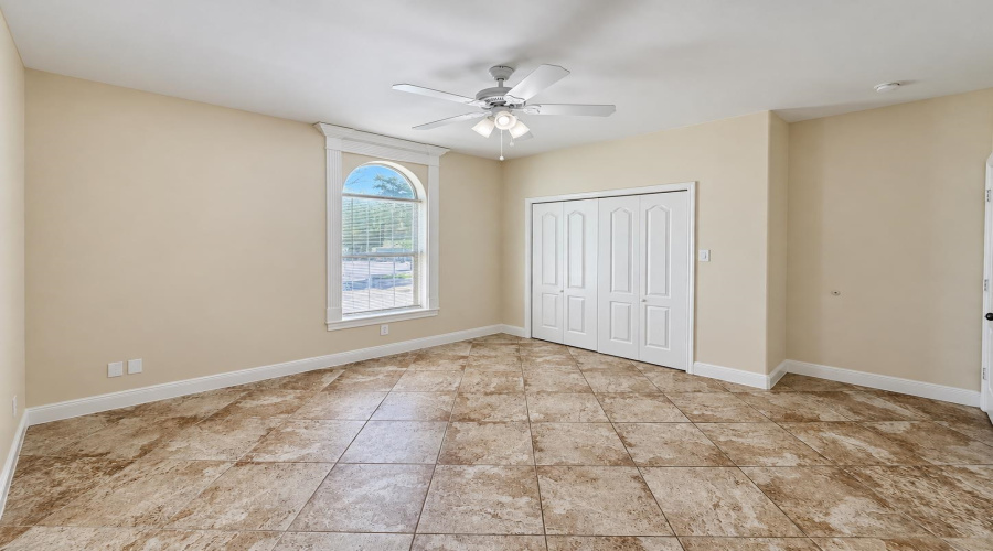 105 Watson Lake Dr, LAREDO, Texas 78041, 3 Bedrooms Bedrooms, 8 Rooms Rooms,2 BathroomsBathrooms,Residential,For Sale,105 Watson Lake Dr,20264775
