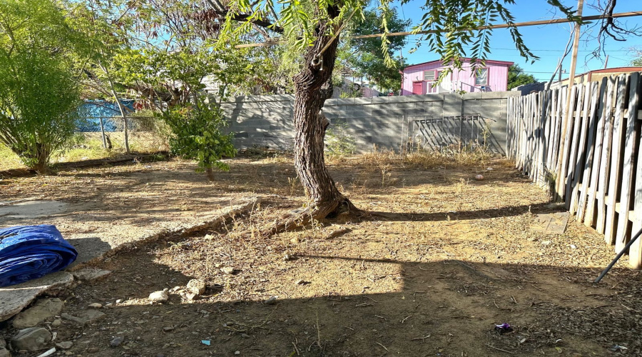806 O'Kane St., LAREDO, Texas 78040, 1 Bedroom Bedrooms, 2 Rooms Rooms,1 BathroomBathrooms,Residential,For Rent,806 O'Kane St.,20264777
