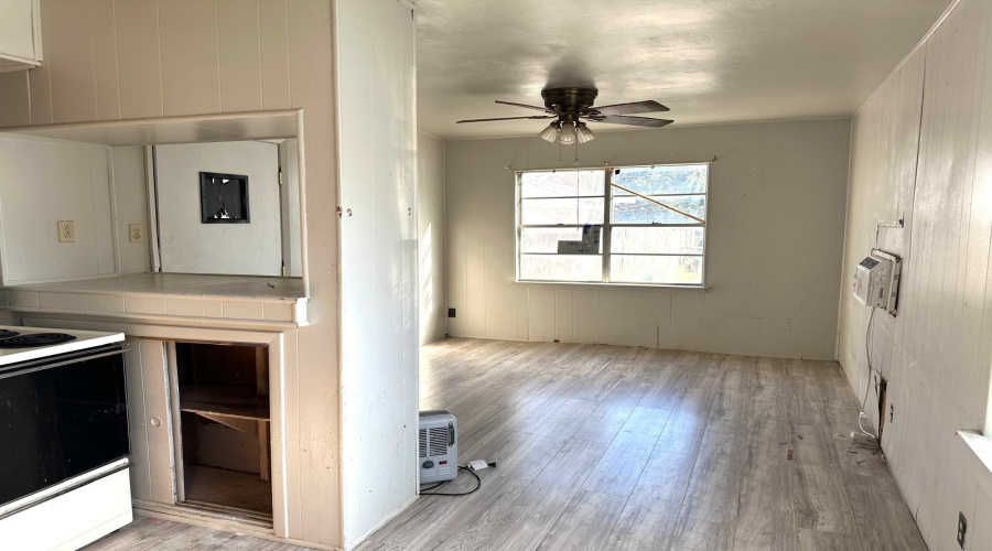 806 O'Kane St., LAREDO, Texas 78040, 1 Bedroom Bedrooms, 2 Rooms Rooms,1 BathroomBathrooms,Residential,For Rent,806 O'Kane St.,20264777
