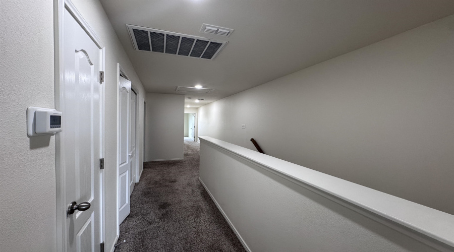 1107 Port Texas Dr., Laredo, Texas 78045, 3 Bedrooms Bedrooms, 3 Rooms Rooms,2 BathroomsBathrooms,Residential,For Rent,1107 Port Texas Dr.,20264782