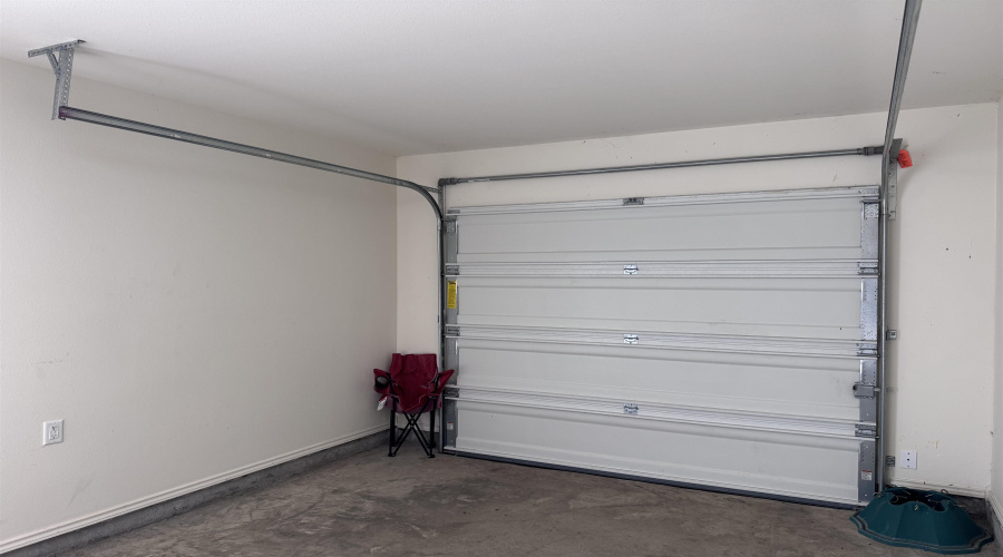 1107 Port Texas Dr., Laredo, Texas 78045, 3 Bedrooms Bedrooms, 3 Rooms Rooms,2 BathroomsBathrooms,Residential,For Rent,1107 Port Texas Dr.,20264782