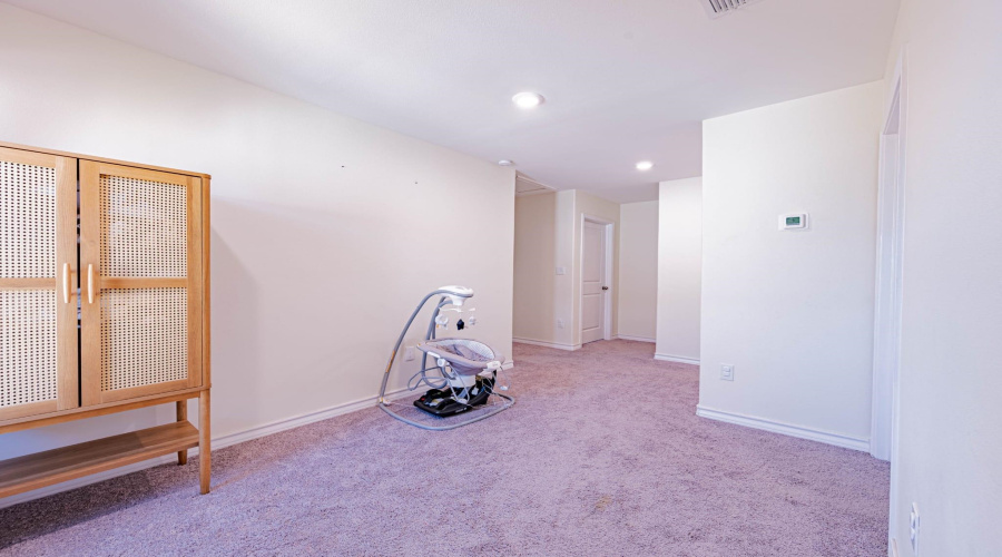 2207 Durazno Ct., Laredo, Texas 78046-0000, 4 Bedrooms Bedrooms, 7 Rooms Rooms,2 BathroomsBathrooms,Residential,For Sale,2207 Durazno Ct.,20264785