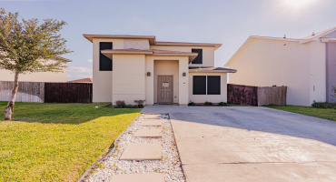 2207 Durazno Ct., Laredo, Texas 78046-0000, 4 Bedrooms Bedrooms, 7 Rooms Rooms,2 BathroomsBathrooms,Residential,For Sale,2207 Durazno Ct.,20264785 2207 Durazno Ct., Laredo, Texas 78046-0000, 4 Bedrooms Bedrooms, 7 Rooms Rooms,2 BathroomsBathrooms,Residential,For Sale,2207 Durazno Ct.,20264785