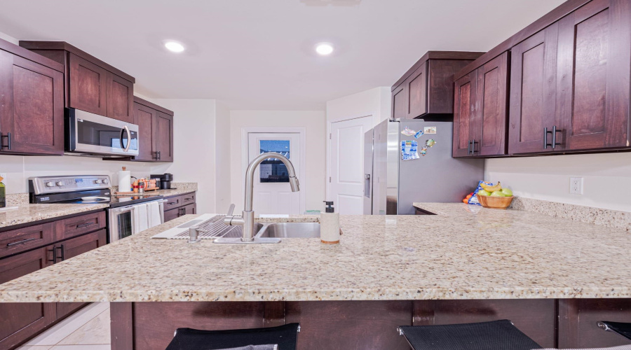 2207 Durazno Ct., Laredo, Texas 78046-0000, 4 Bedrooms Bedrooms, 7 Rooms Rooms,2 BathroomsBathrooms,Residential,For Sale,2207 Durazno Ct.,20264785