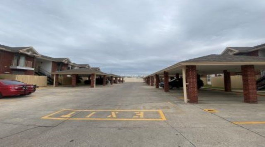 1205 International Blvd, Laredo, Texas 78045, 2 Bedrooms Bedrooms, 5 Rooms Rooms,2 BathroomsBathrooms,Residential,For Rent,1205 International Blvd,20264786