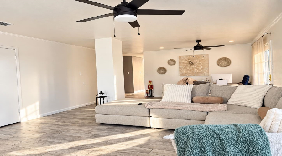 606 Sunridge Lp, LAREDO, Texas 78041, 3 Bedrooms Bedrooms, 6 Rooms Rooms,2 BathroomsBathrooms,Residential,For Sale,606 Sunridge Lp,20264789