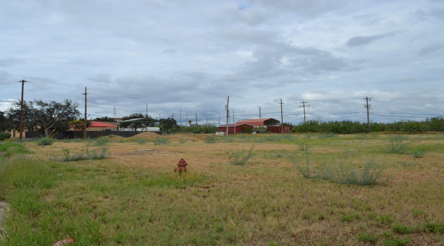 7609 Greenmeadow Dr, Laredo, Texas 78045, ,Land,For Sale,7609 Greenmeadow Dr,20264799