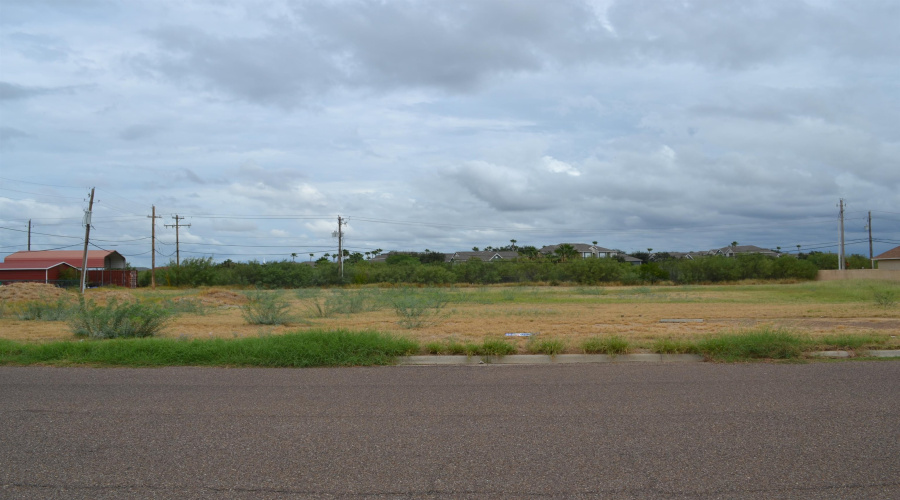 7609 Greenmeadow Dr, Laredo, Texas 78045, ,Land,For Sale,7609 Greenmeadow Dr,20264799